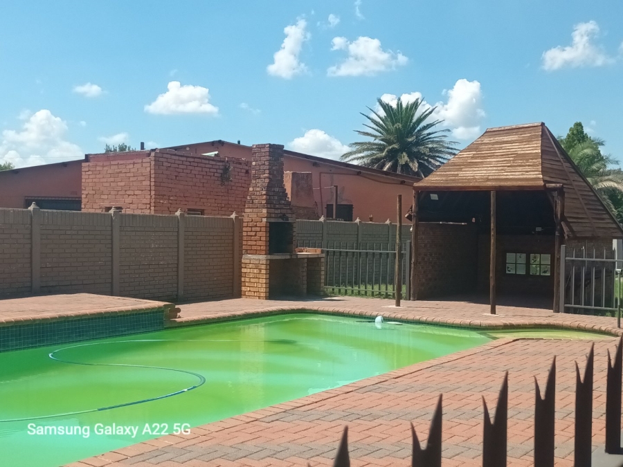 3 Bedroom Property for Sale in Hennenman Free State